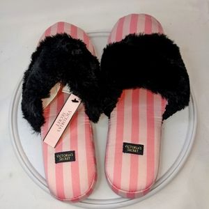 Victoria's Secret Bath Slippers